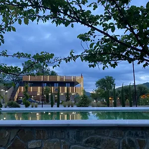 Restaurant Natyra E Qete Lezhë